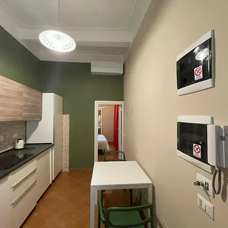 Daire Castello D'altafronte 6 *